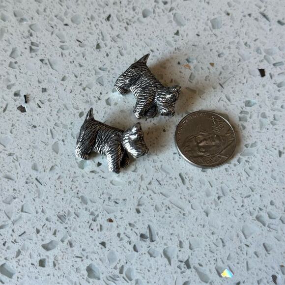 2 Vintage 90s Scottie Dog Danforth Pewter Button Charm 1992 Retired Terrier - Picture 3 of 9